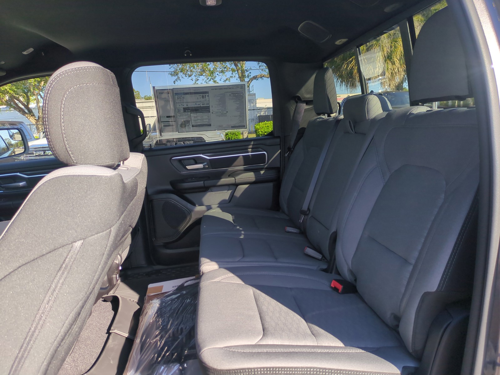 2026 Ram 1500 - Photo 14