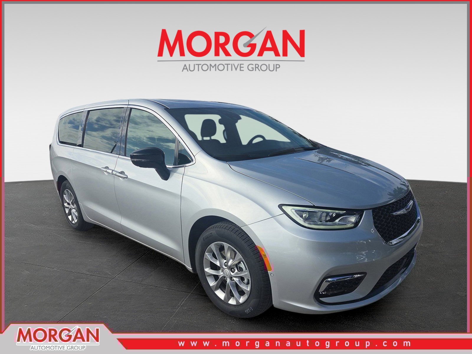 2026 Chrysler Pacifica Limited's photo