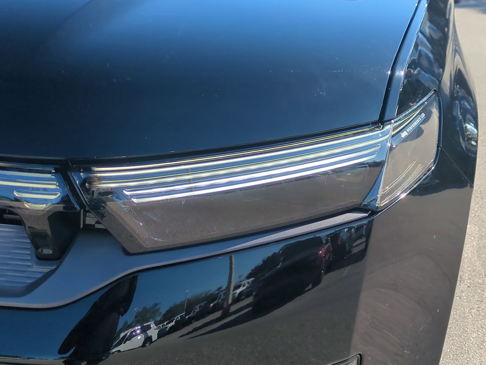 2026 Jeep Grand Wagoneer - Photo 10