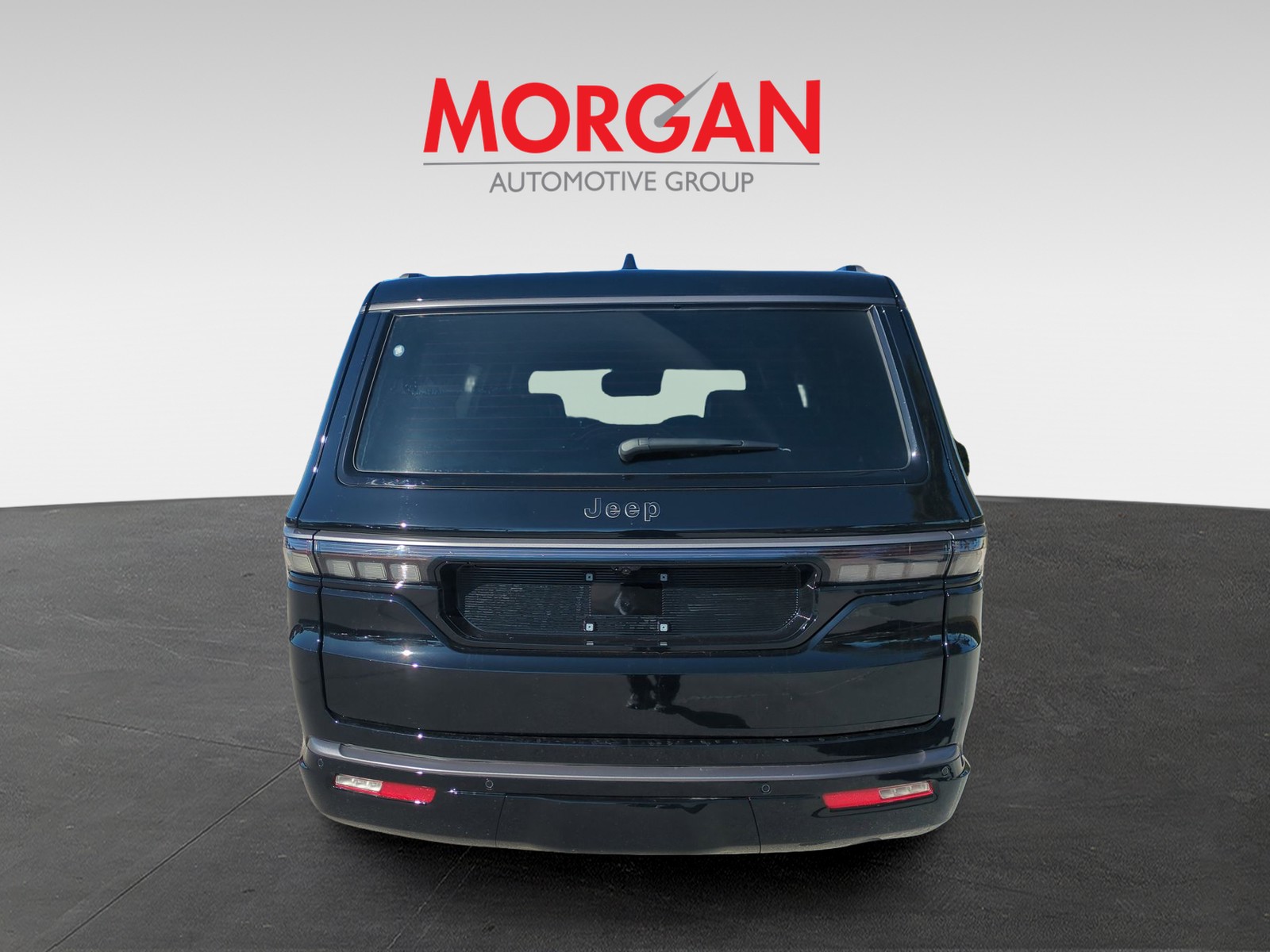 2026 Jeep Grand Wagoneer - Photo 7