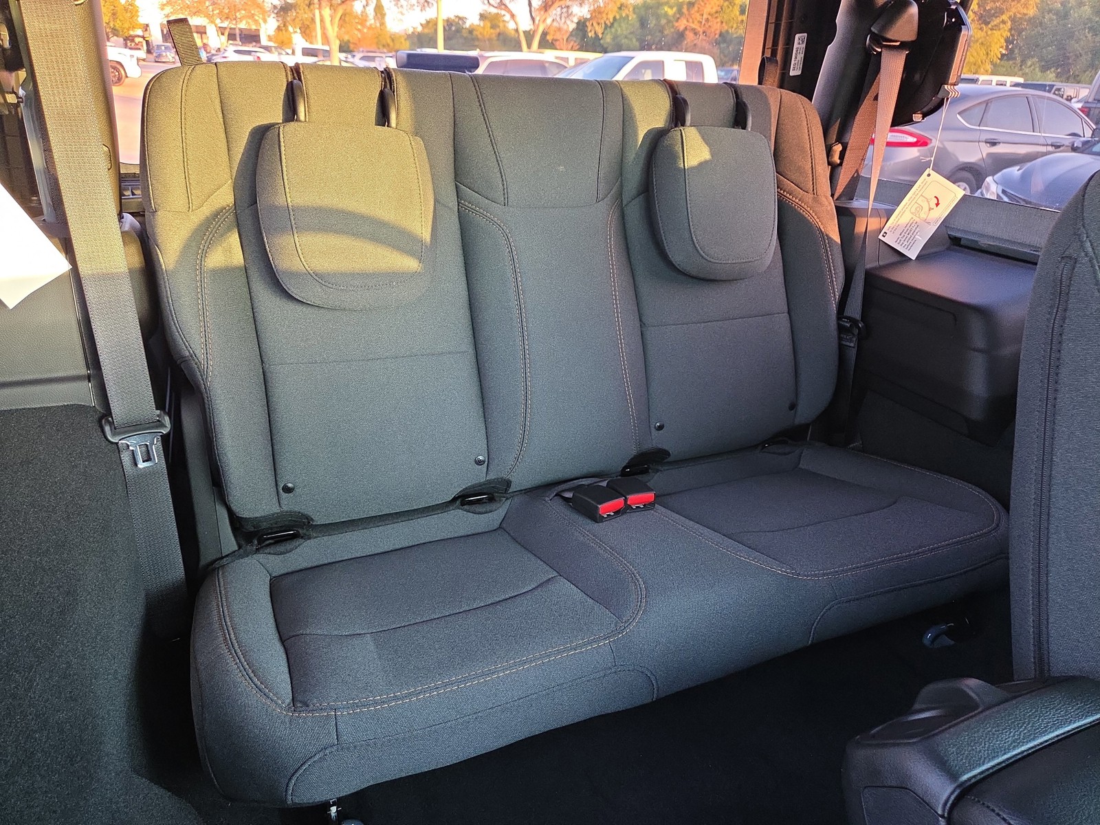 2026 Jeep Wrangler - Photo 15