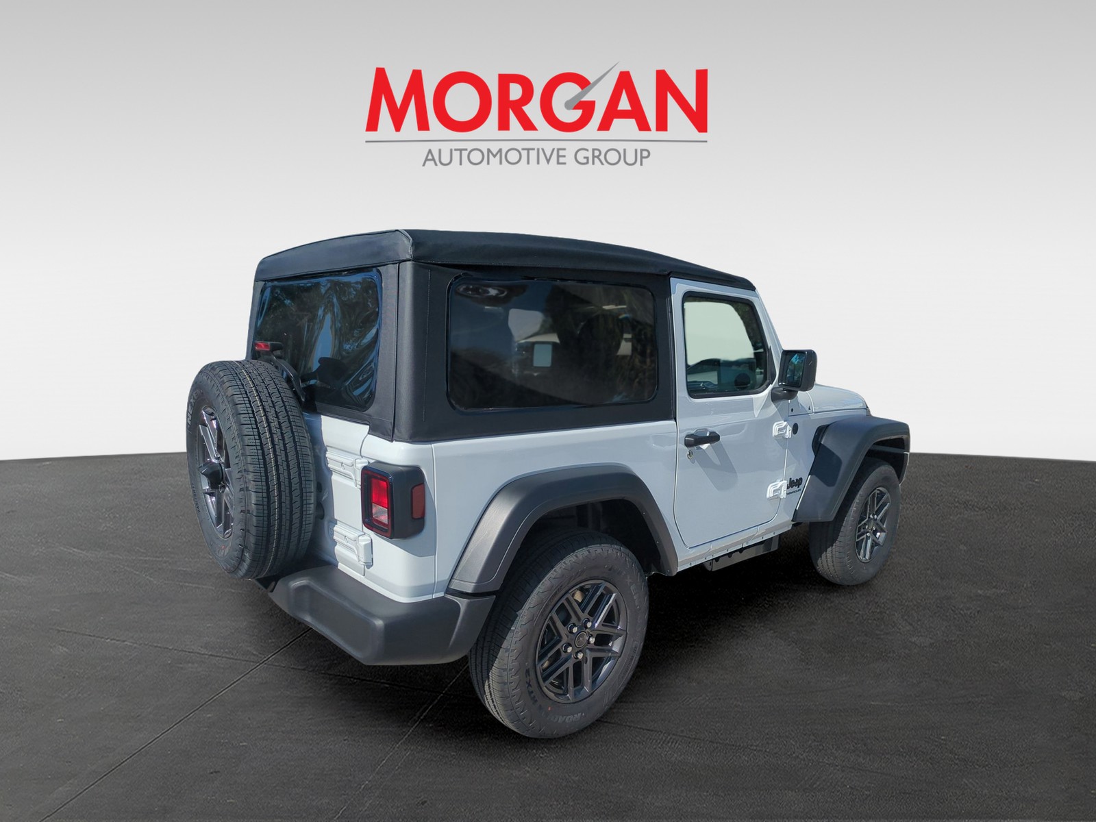 2026 Jeep Wrangler - Photo 5