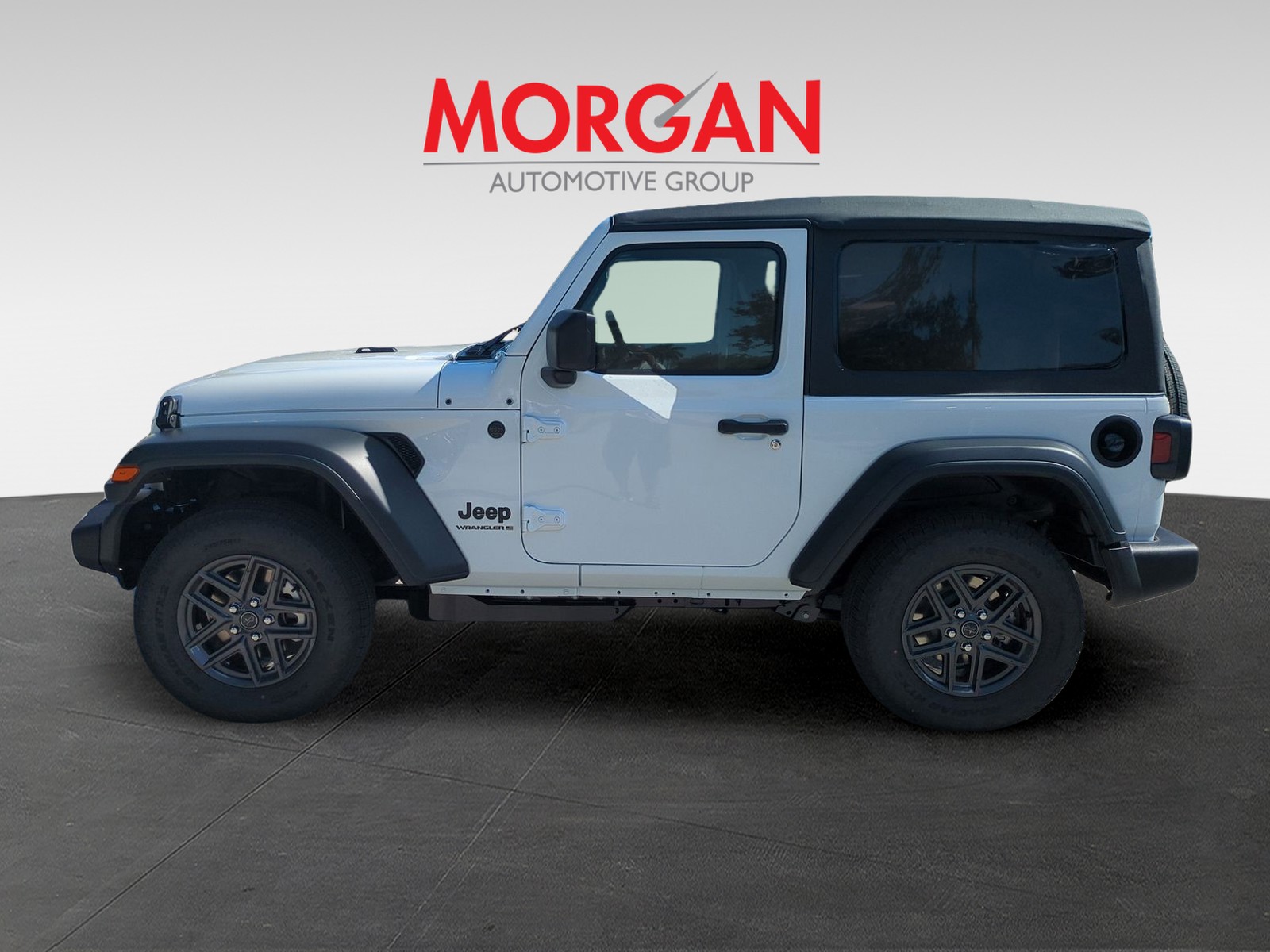 2026 Jeep Wrangler - Photo 9