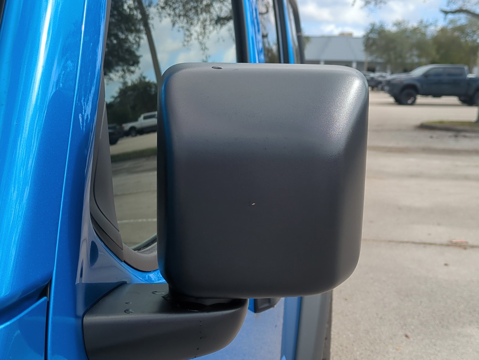 2026 Jeep Wrangler - Photo 12