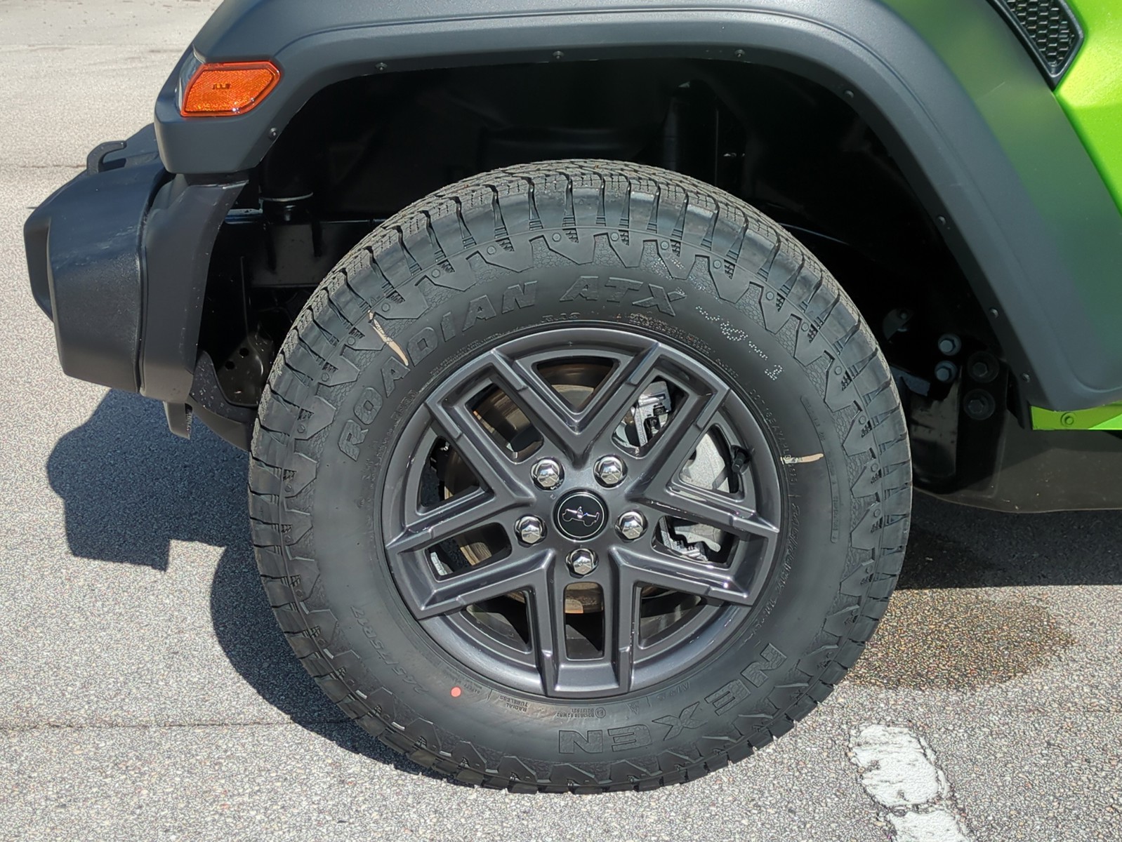 2026 Jeep Wrangler - Photo 11