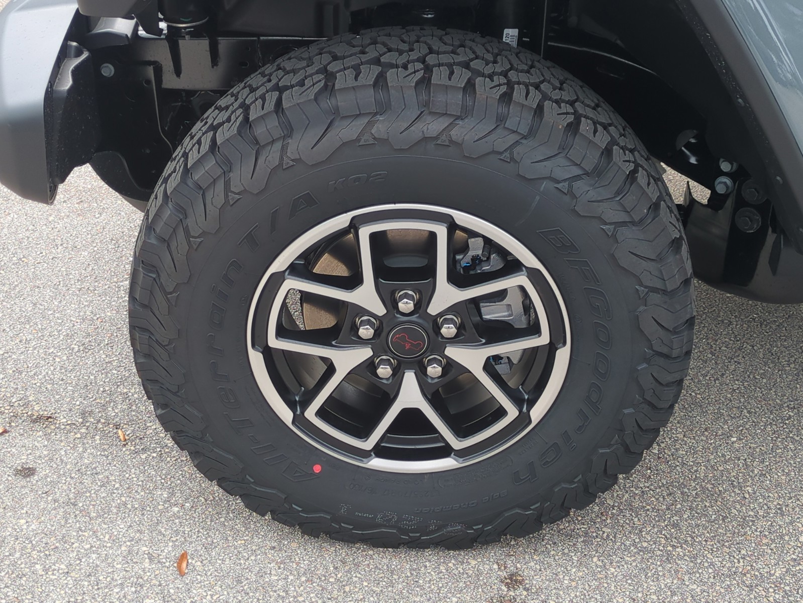2026 Jeep Wrangler - Photo 11