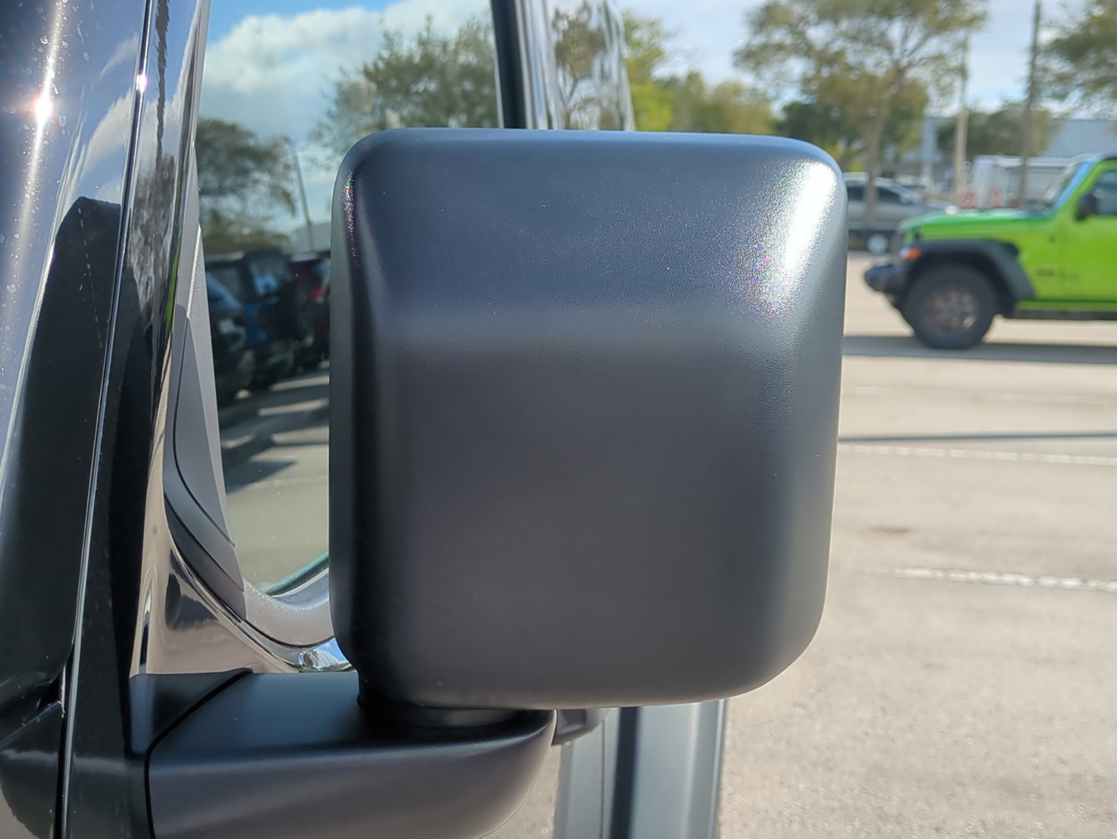 2026 Jeep Wrangler - Photo 12