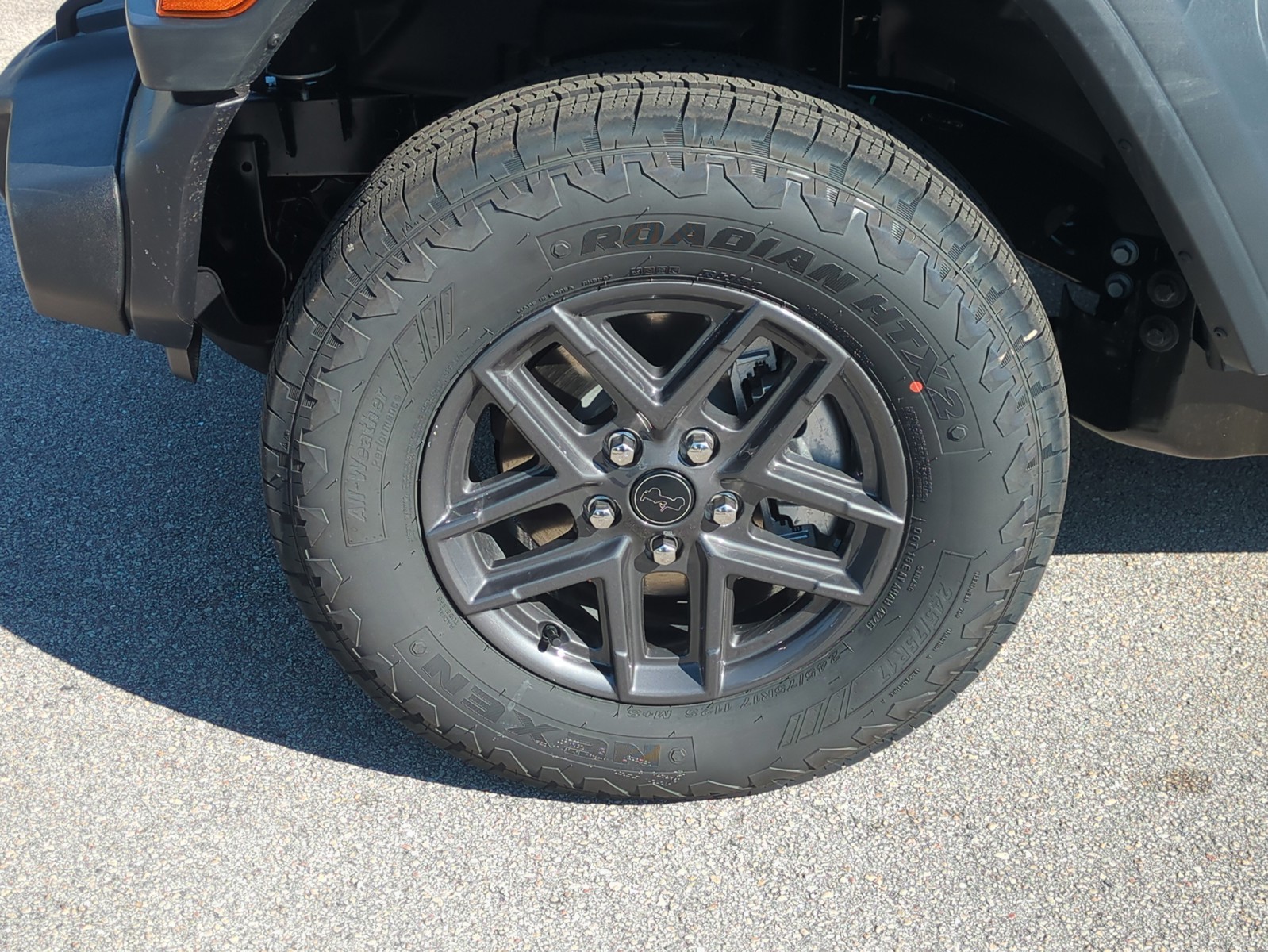 2026 Jeep Wrangler - Photo 11