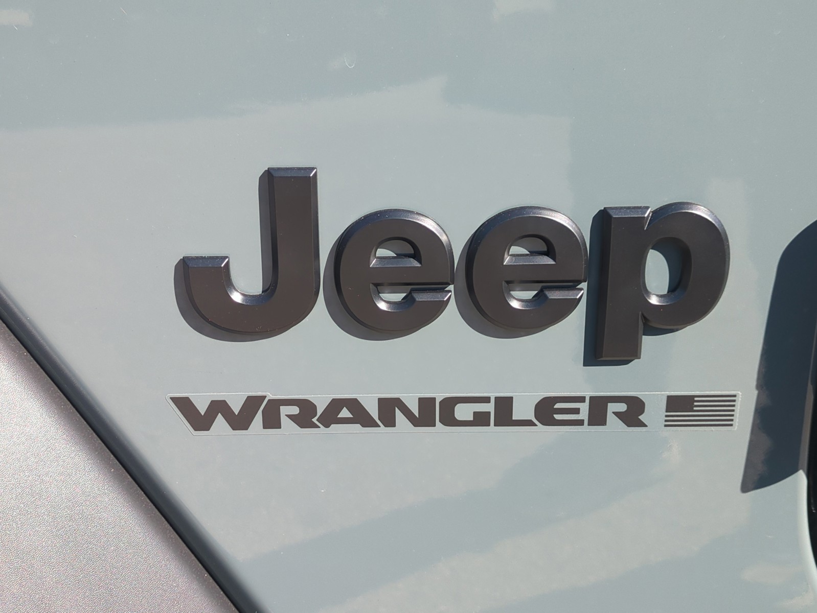 2026 Jeep Wrangler - Photo 14