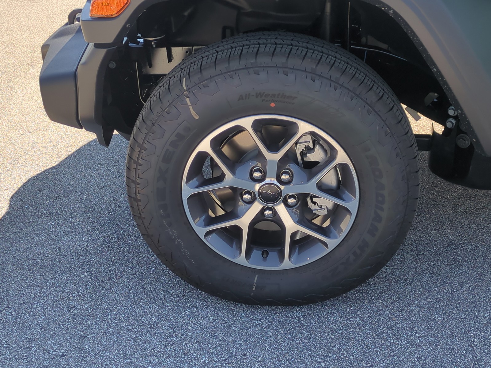 2026 Jeep Wrangler - Photo 11