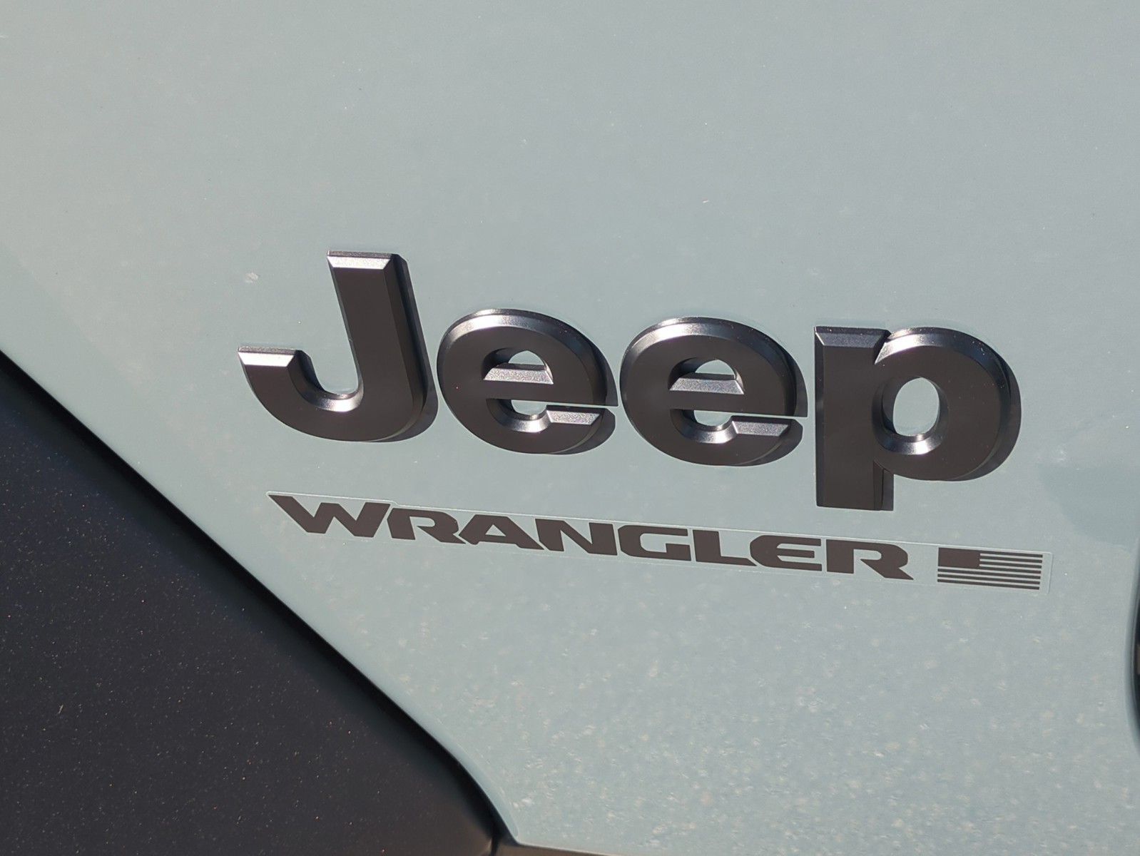 2026 Jeep Wrangler - Photo 14