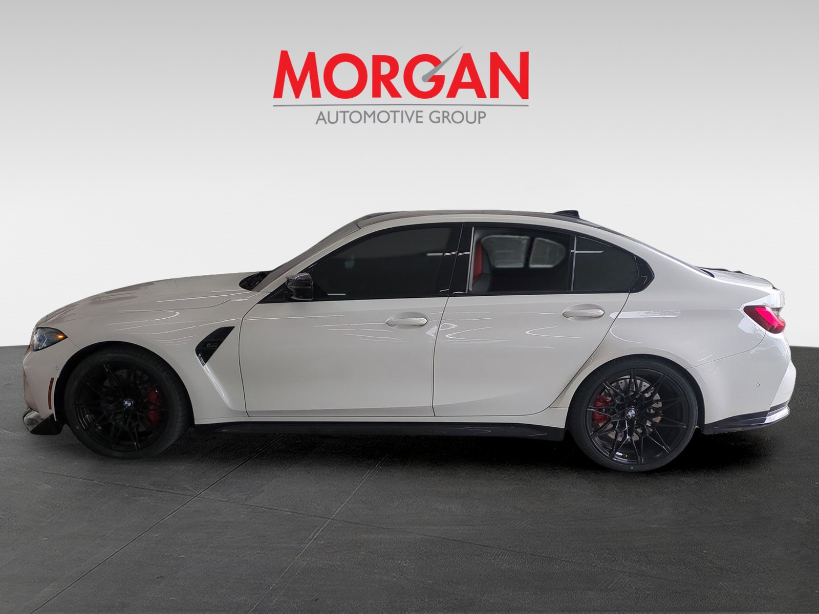 2022 BMW M3 - Photo 9