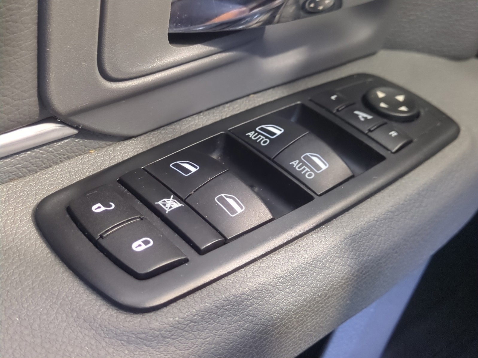 2016 Ram 1500 - Photo 24