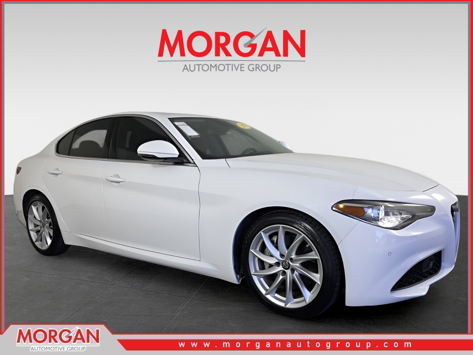 2019 Alfa Romeo Giulia Base's photo