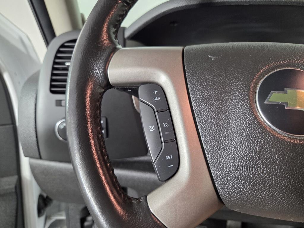 2013 Chevrolet Silverado 3500HD - Photo 14