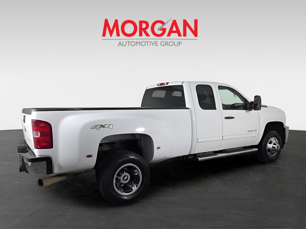 2013 Chevrolet Silverado 3500HD - Photo 4