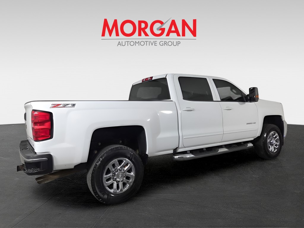 2017 Chevrolet Silverado 2500HD - Photo 3