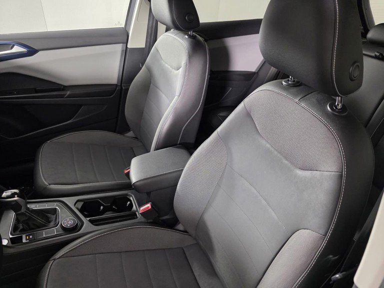 2022 Volkswagen Taos - Photo 12