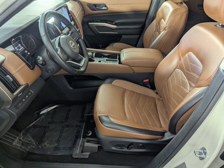 2022 Nissan Pathfinder - Photo 10