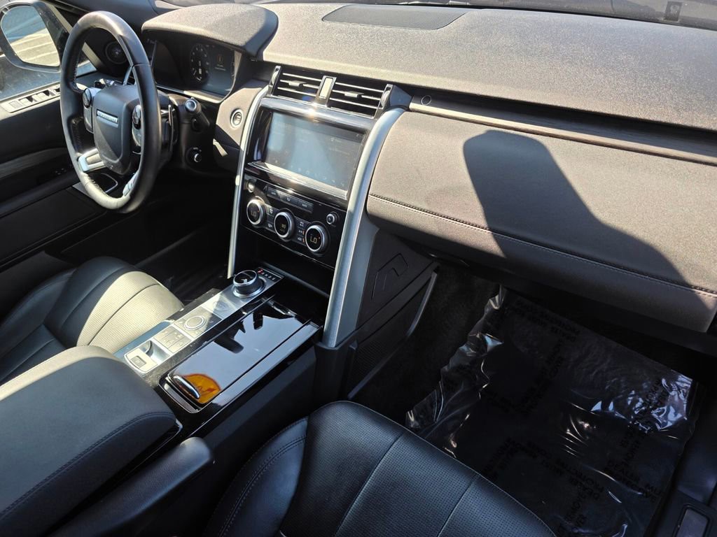 2020 Land Rover Discovery - Photo 11