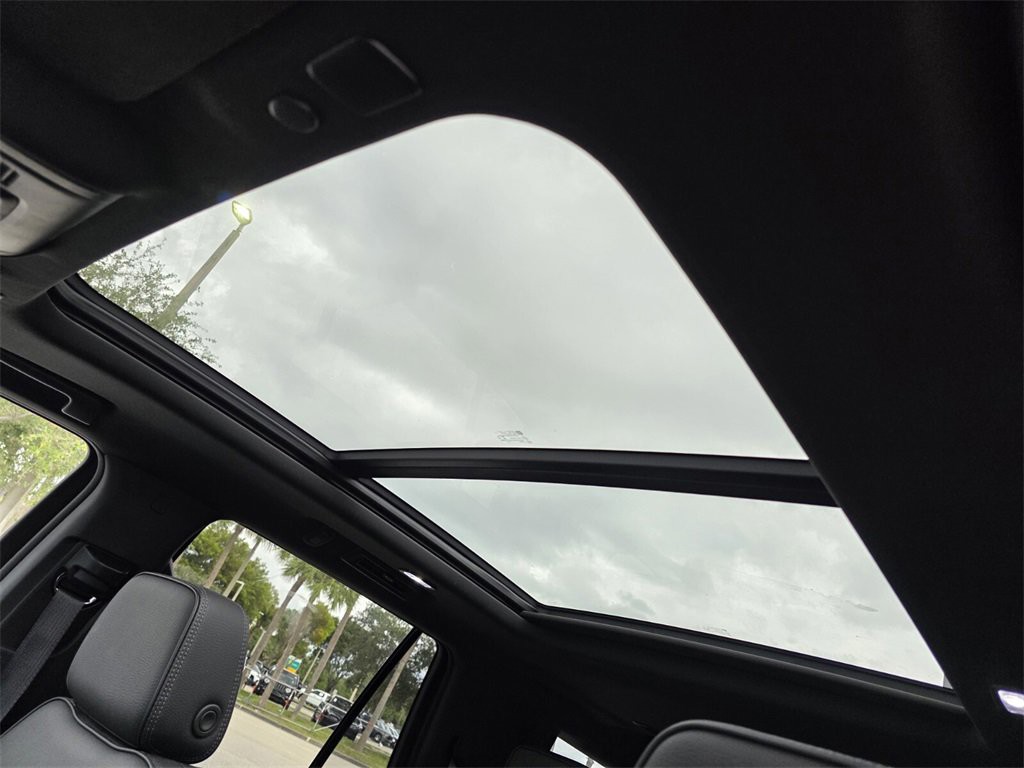 2021 GMC Yukon - Photo 13