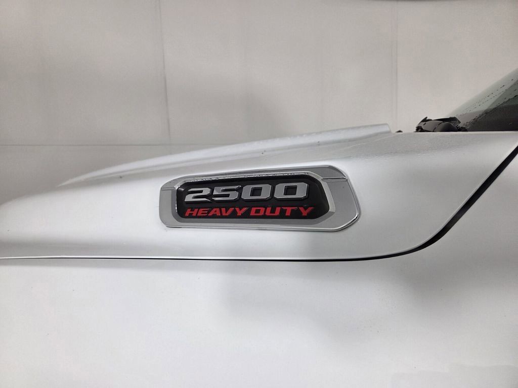 2024 Ram 2500 - Photo 9