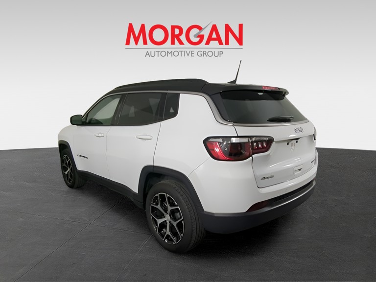 2024 Jeep Compass - Photo 6