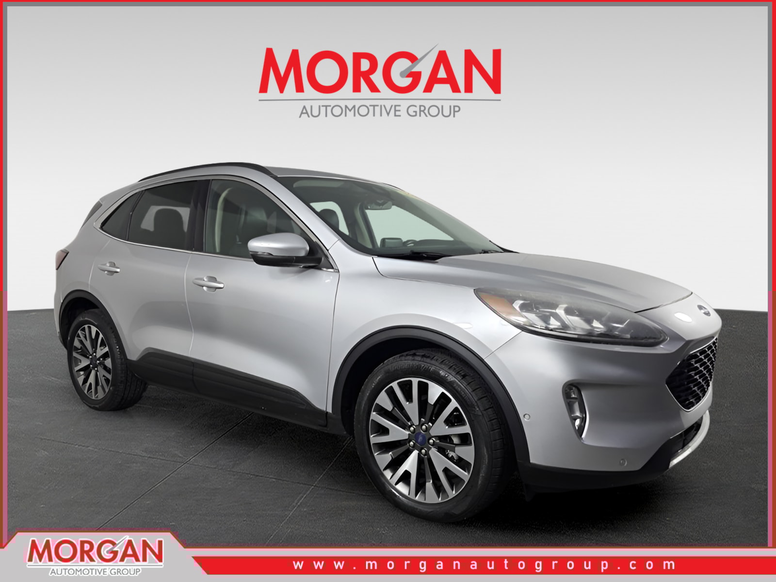 2020 Ford Escape Titanium's photo