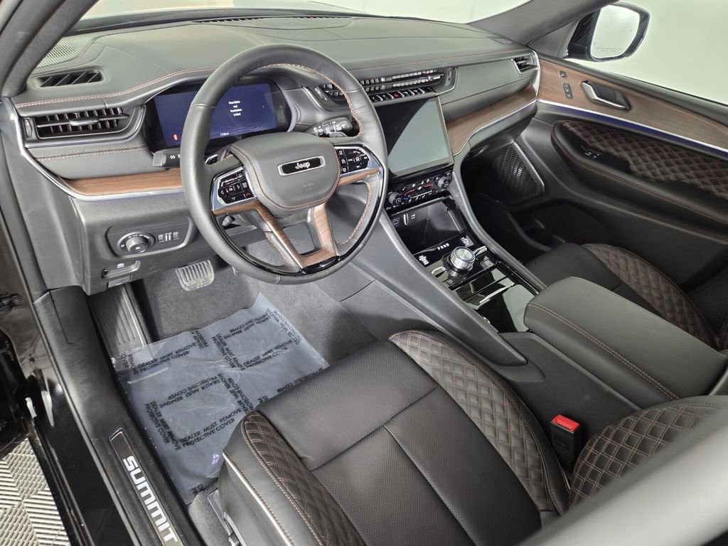 2025 Jeep Grand Cherokee L - Photo 12