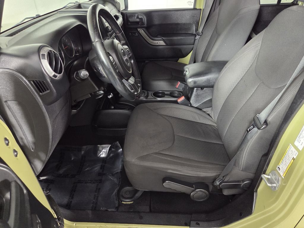 2013 Jeep Wrangler - Photo 10