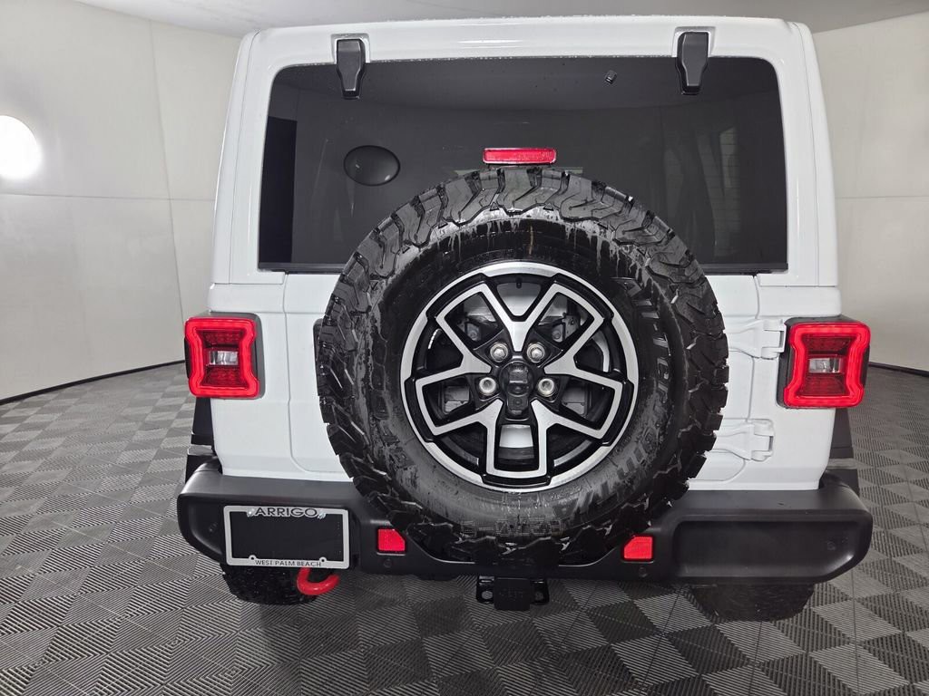 2025 Jeep Wrangler - Photo 7