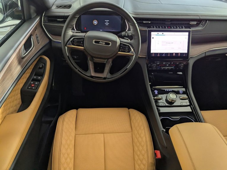 2025 Jeep Grand Cherokee L - Photo 14