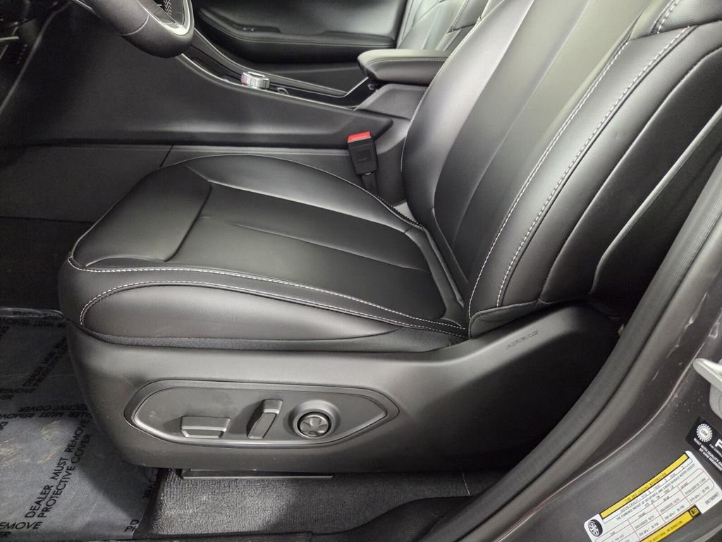 2025 Jeep Grand Cherokee - Photo 14
