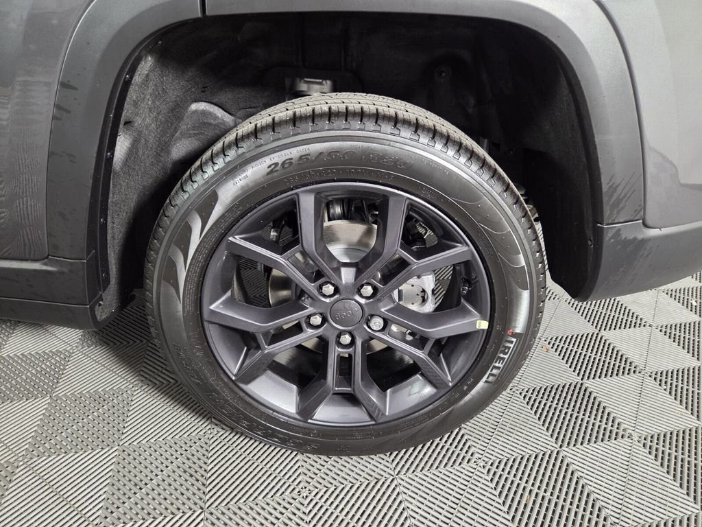 2025 Jeep Grand Cherokee - Photo 15