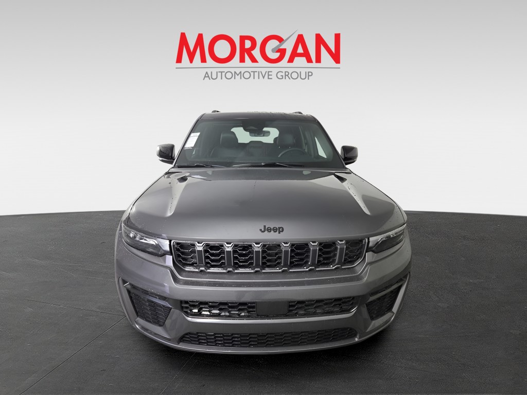2026 Jeep Grand Cherokee - Photo 4