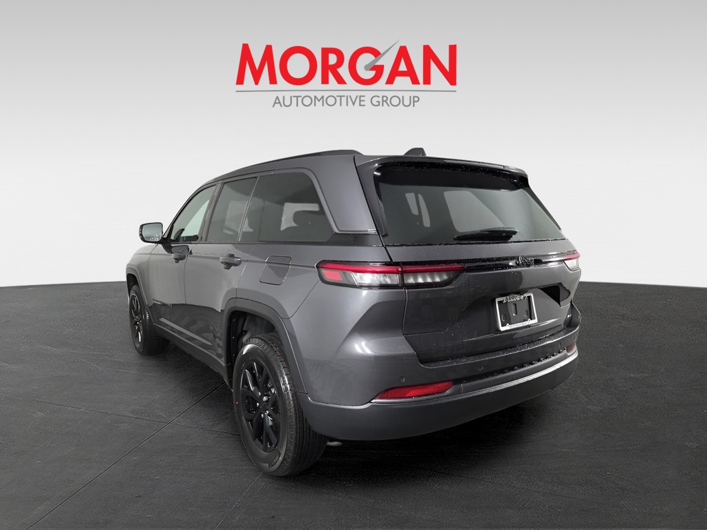 2026 Jeep Grand Cherokee - Photo 6