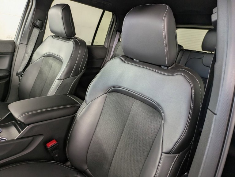 2025 Jeep Grand Cherokee - Photo 10