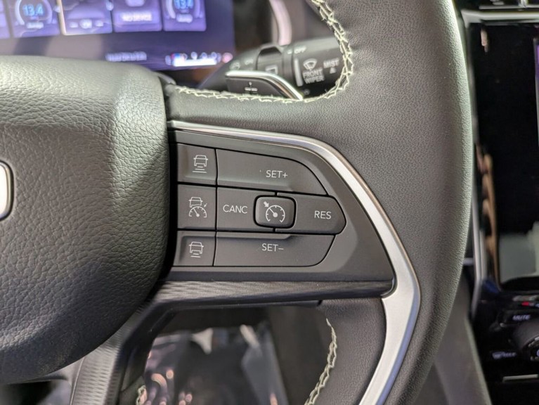 2025 Jeep Grand Cherokee - Photo 18