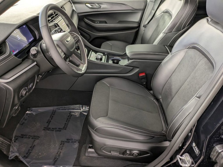 2025 Jeep Grand Cherokee - Photo 8