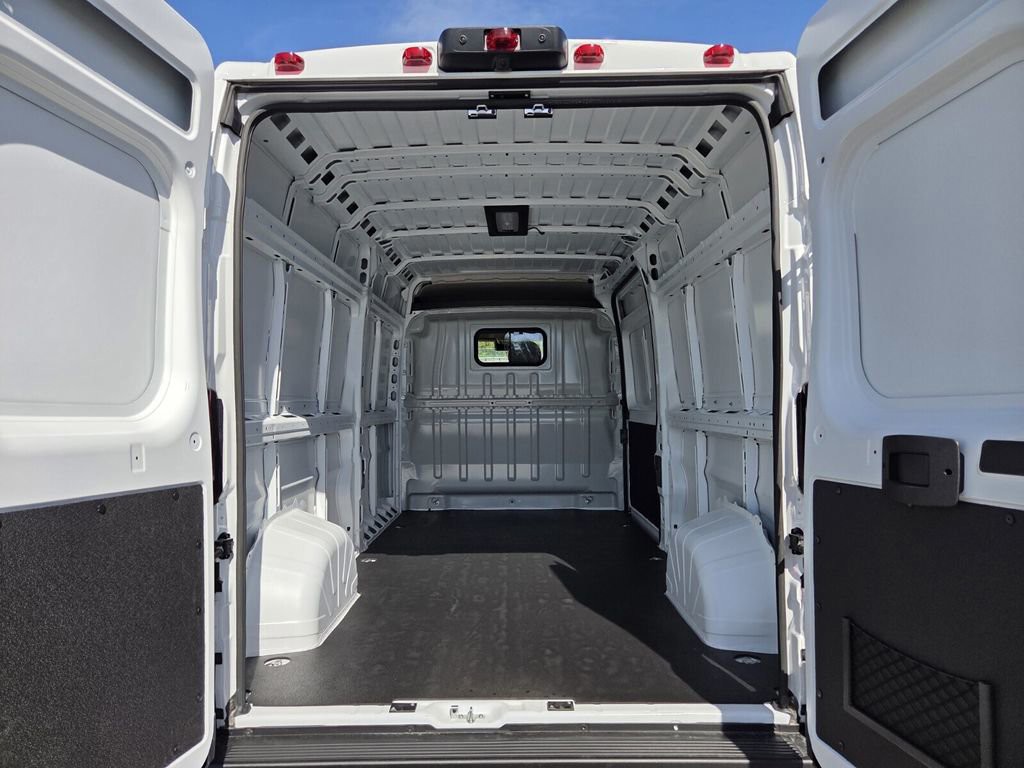 2026 Ram ProMaster 2500 - Photo 11