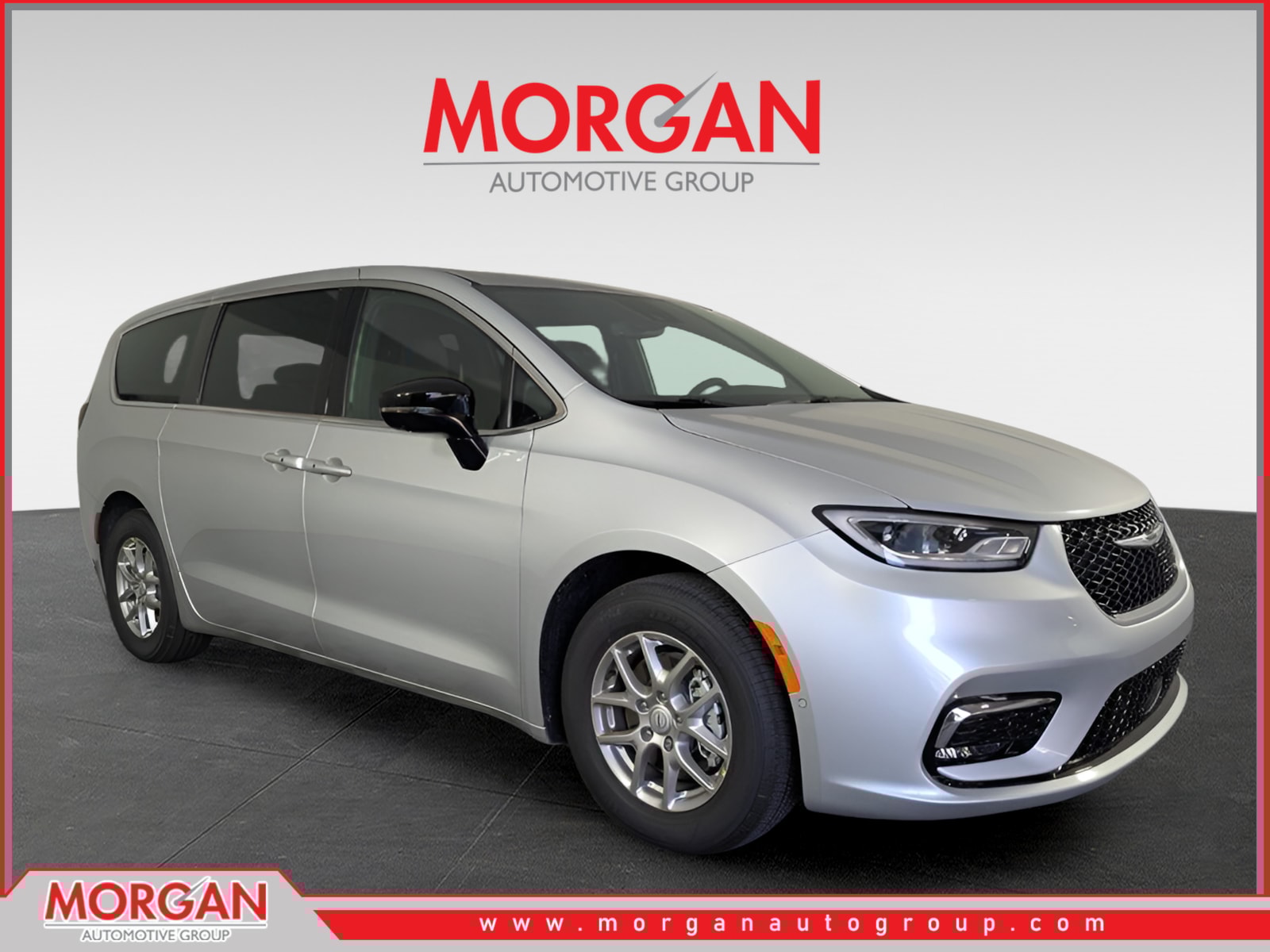 2026 Chrysler Pacifica Select's photo