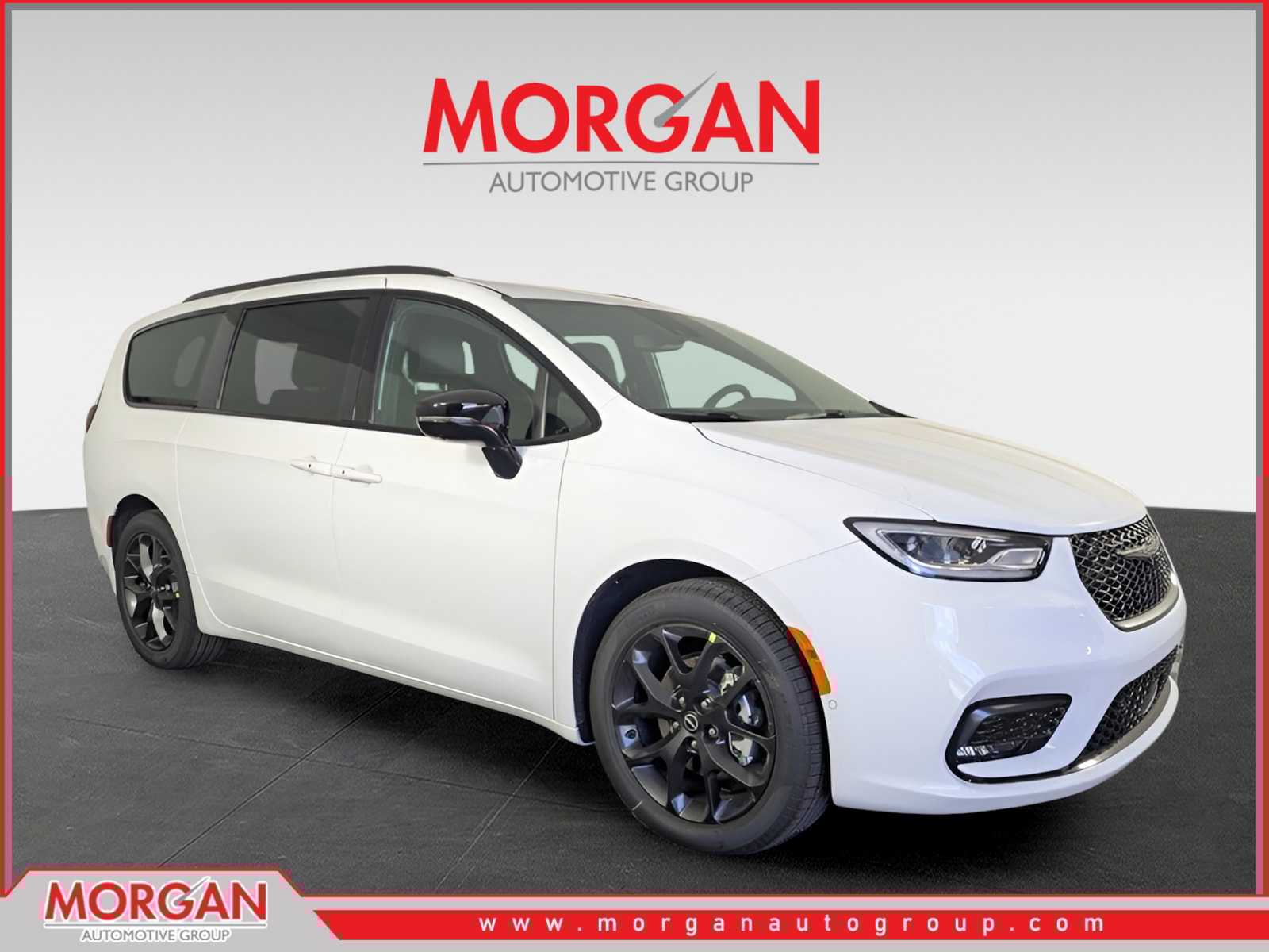 2026 Chrysler Pacifica Select's photo