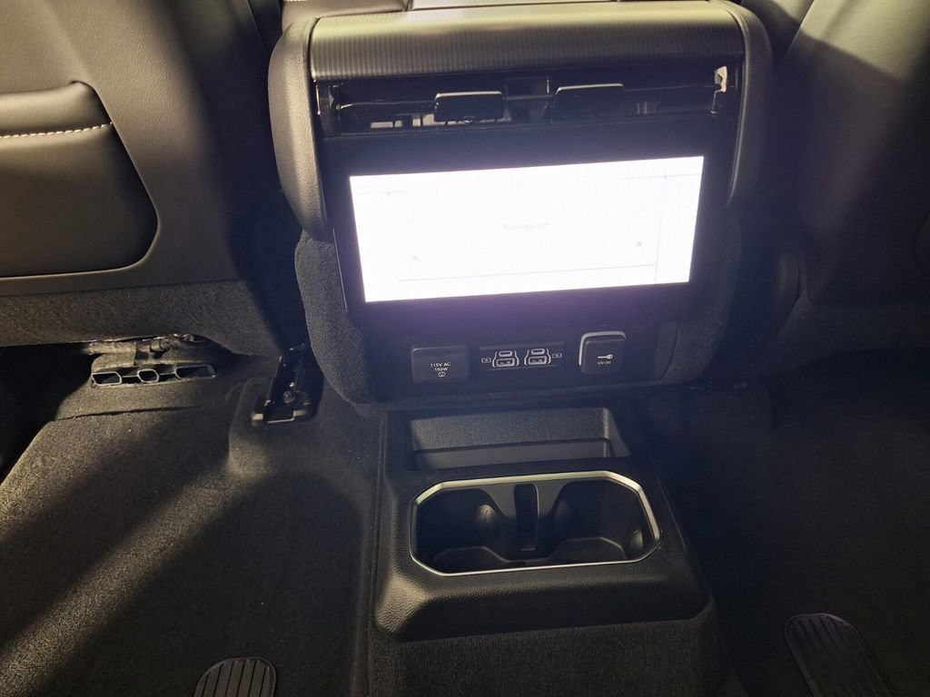 2026 Jeep Grand Wagoneer L - Photo 14