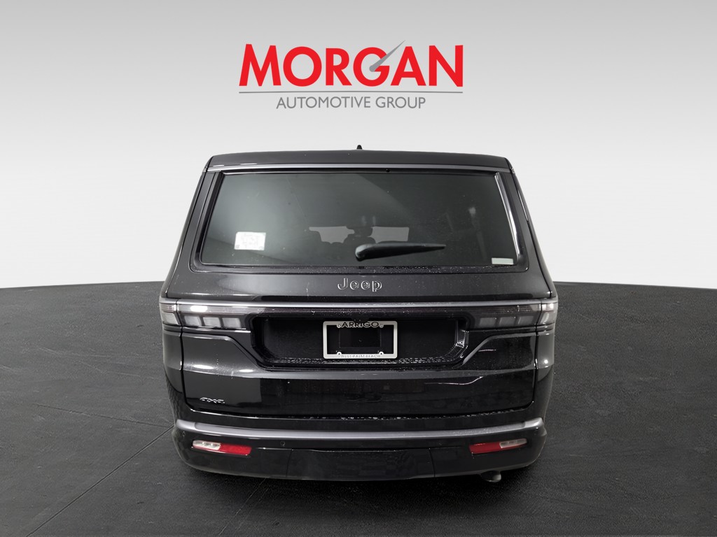 2026 Jeep Grand Wagoneer - Photo 6