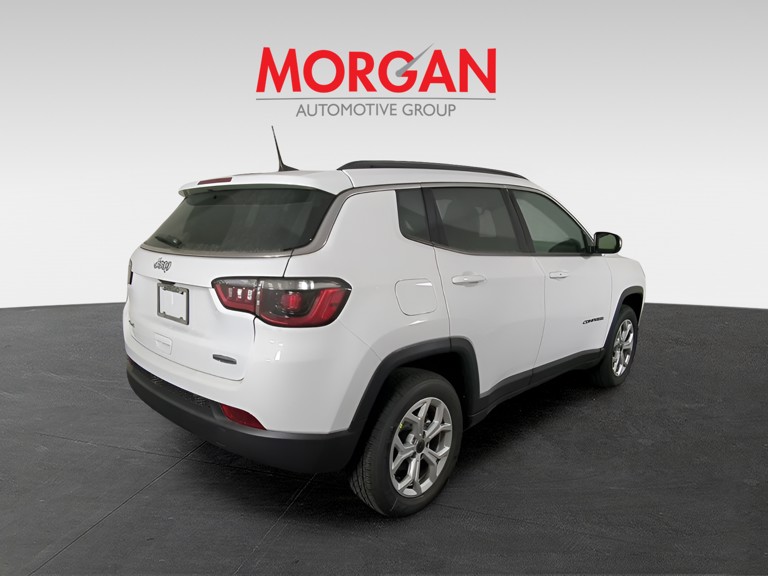 2026 Jeep Compass - Photo 4
