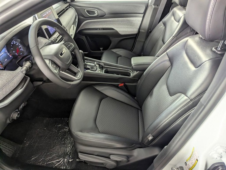 2026 Jeep Compass - Photo 9