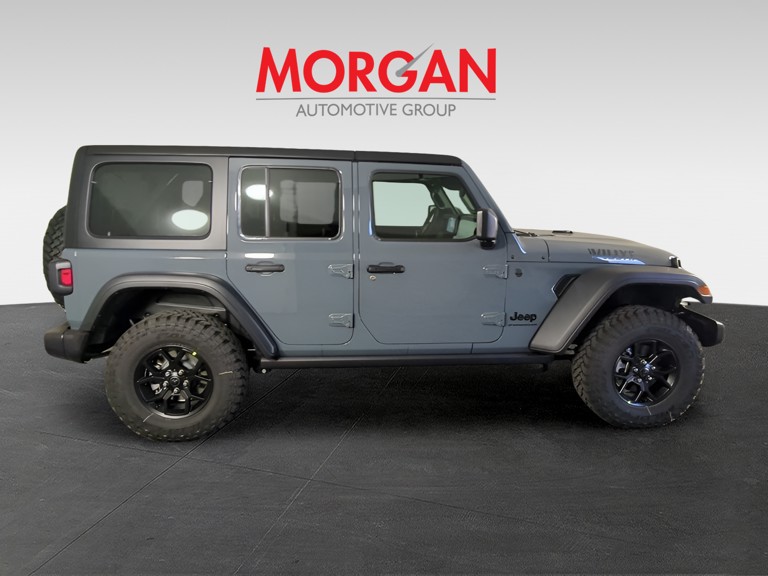 2026 Jeep Wrangler - Photo 4