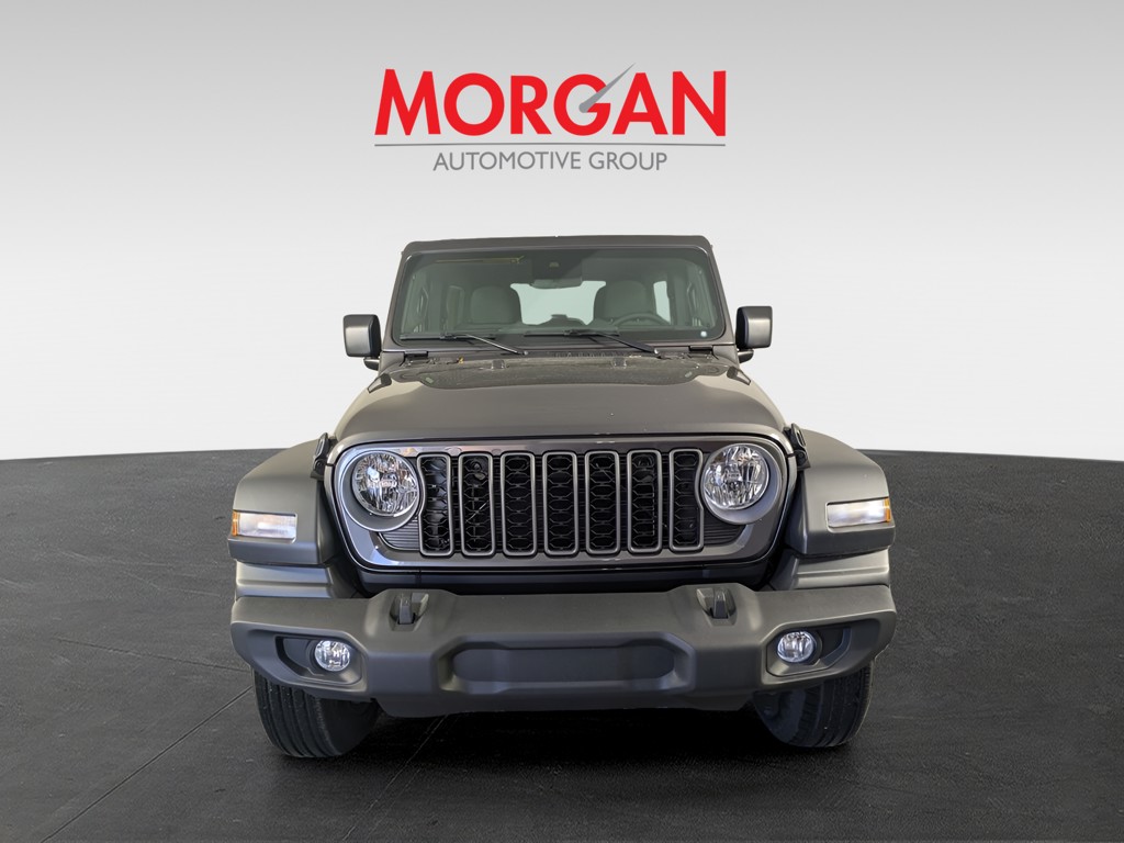 2026 Jeep Wrangler - Photo 4