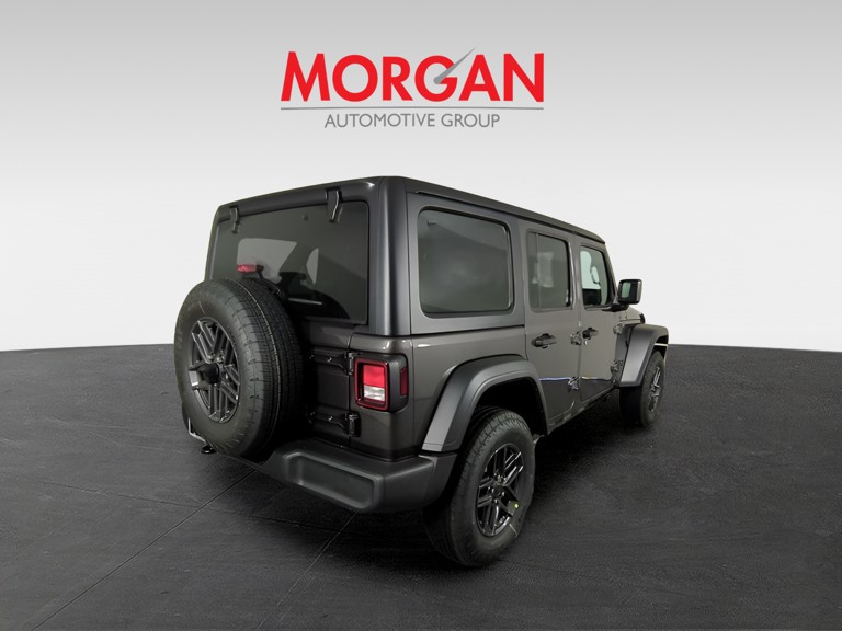2026 Jeep Wrangler - Photo 5