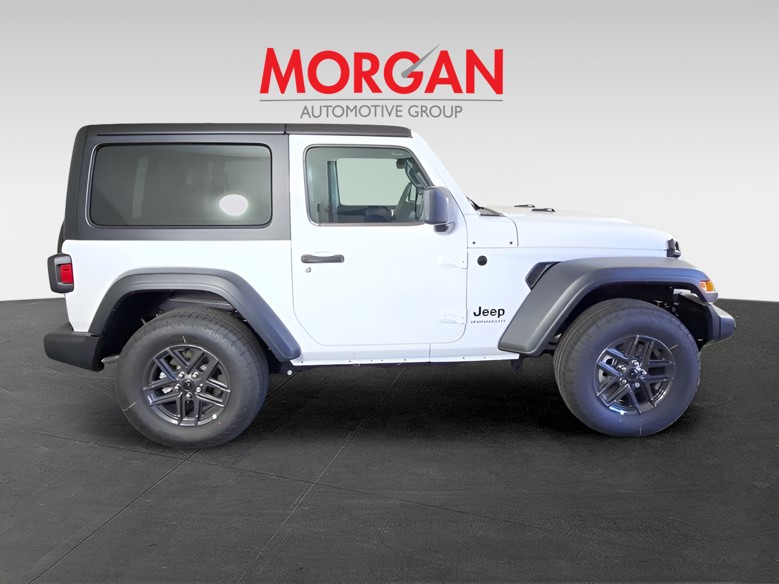 2026 Jeep Wrangler - Photo 8